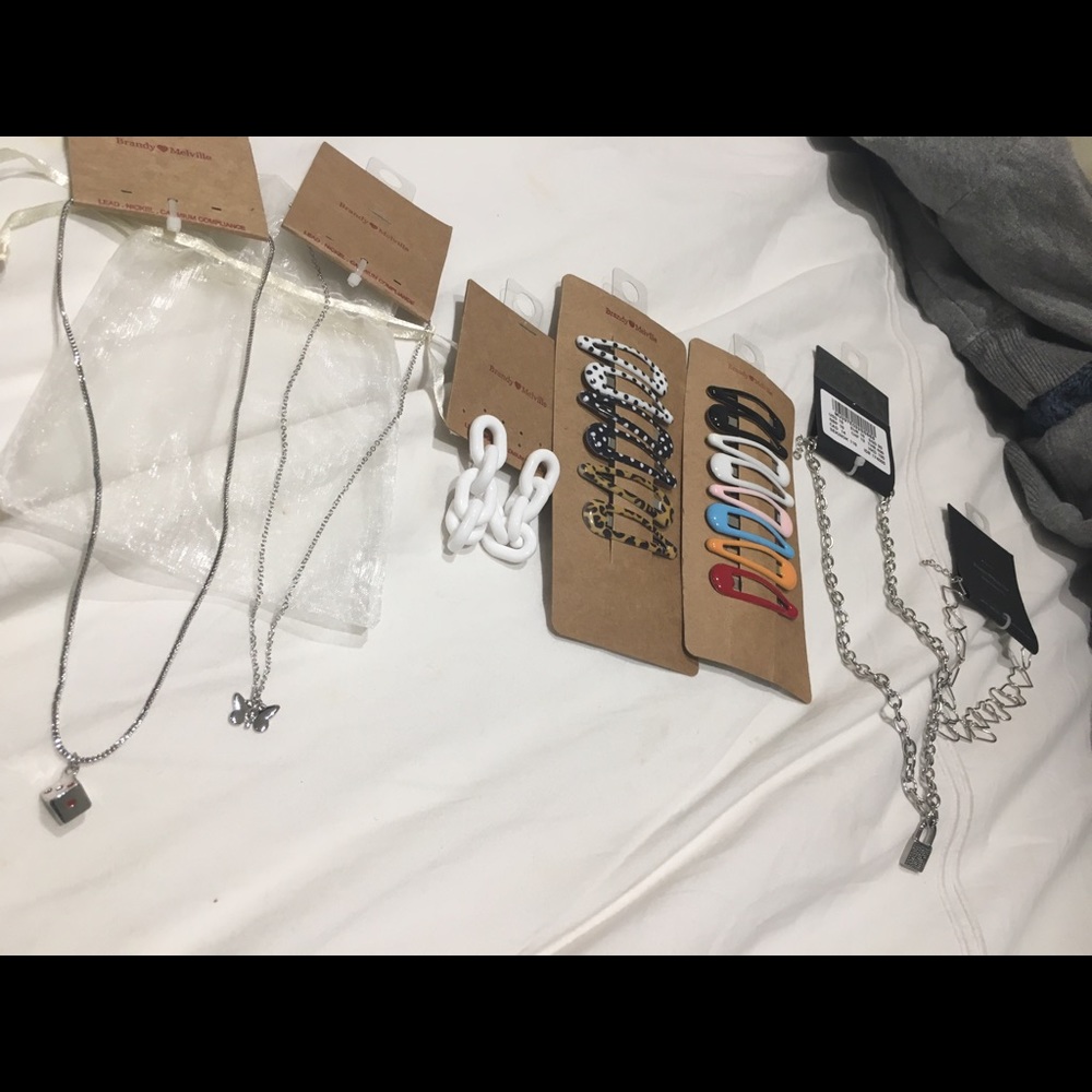 Brandy Melville Mystery Pack🌟 - (1 random piece)